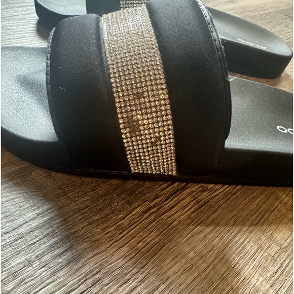 NWT sparkly Aldo slides - Picture 4 of 4